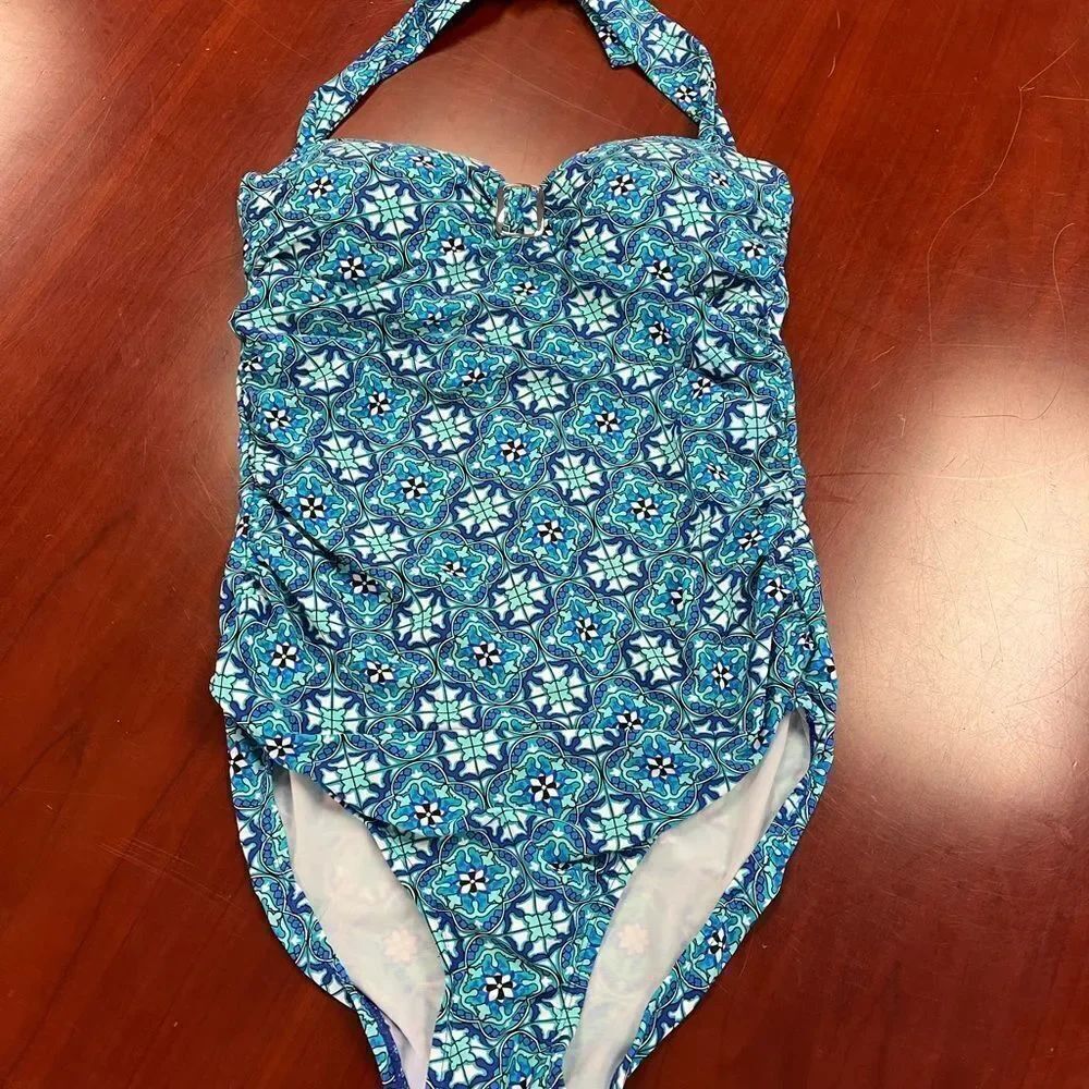 Love Your Assets / Spanx Blue Pattern Figure Flattering Halter Swimsuit sz L EUC